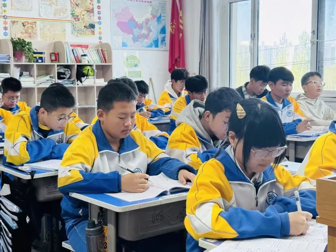 高效课堂,助力期中考——兰州新区成功智慧学校初中部全力备战期试-第17张图片-四季读书网
