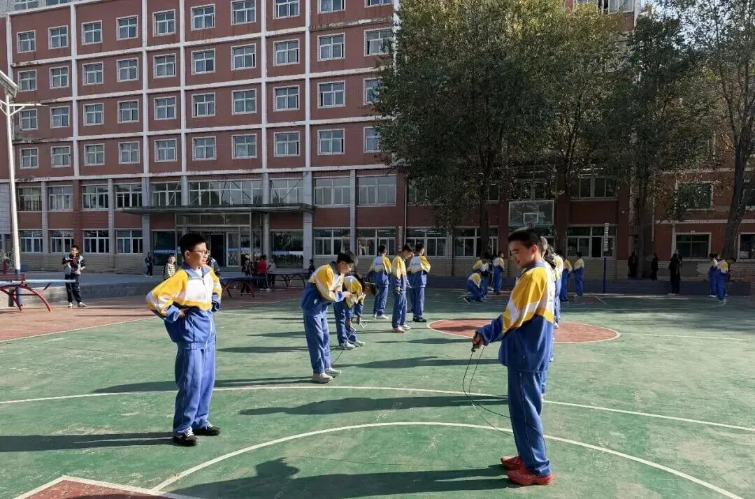 高效课堂,助力期中考——兰州新区成功智慧学校初中部全力备战期试-第27张图片-四季读书网