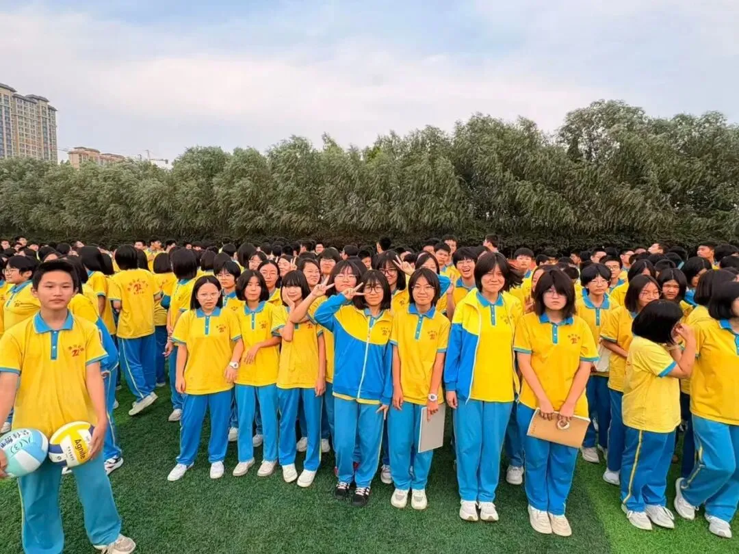 初二3班|三班三班,非同一般;逐光而行,星海扬帆!-第25张图片-四季读书网 初二3班|三班三班,非同一般;逐光而行,星海扬帆!-第25张图片-四季读书网