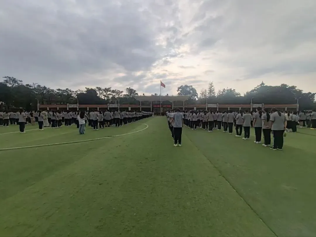 实习第七周|在集美中学初三,我们这样“数”写青春-第5张图片-四季读书网 实习第七周|在集美中学初三,我们这样“数”写青春-第5张图片-四季读书网