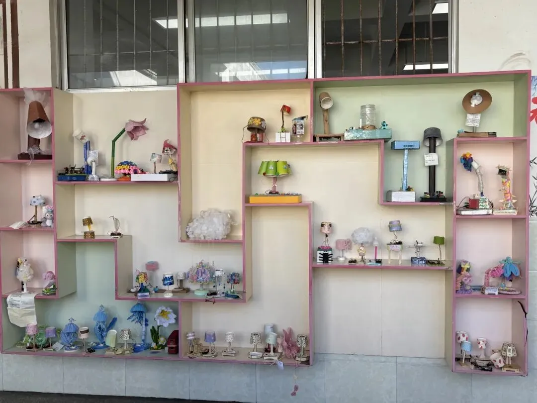 巧做小台灯 实践悟真知——初三年级开展“自制简易小台灯”物理学科活动-第9张图片-四季读书网