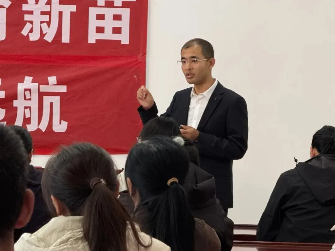 家校同心·决胜初三——浑源七中初中部九年级家长会-第24张图片-四季读书网 家校同心·决胜初三——浑源七中初中部九年级家长会-第24张图片-四季读书网