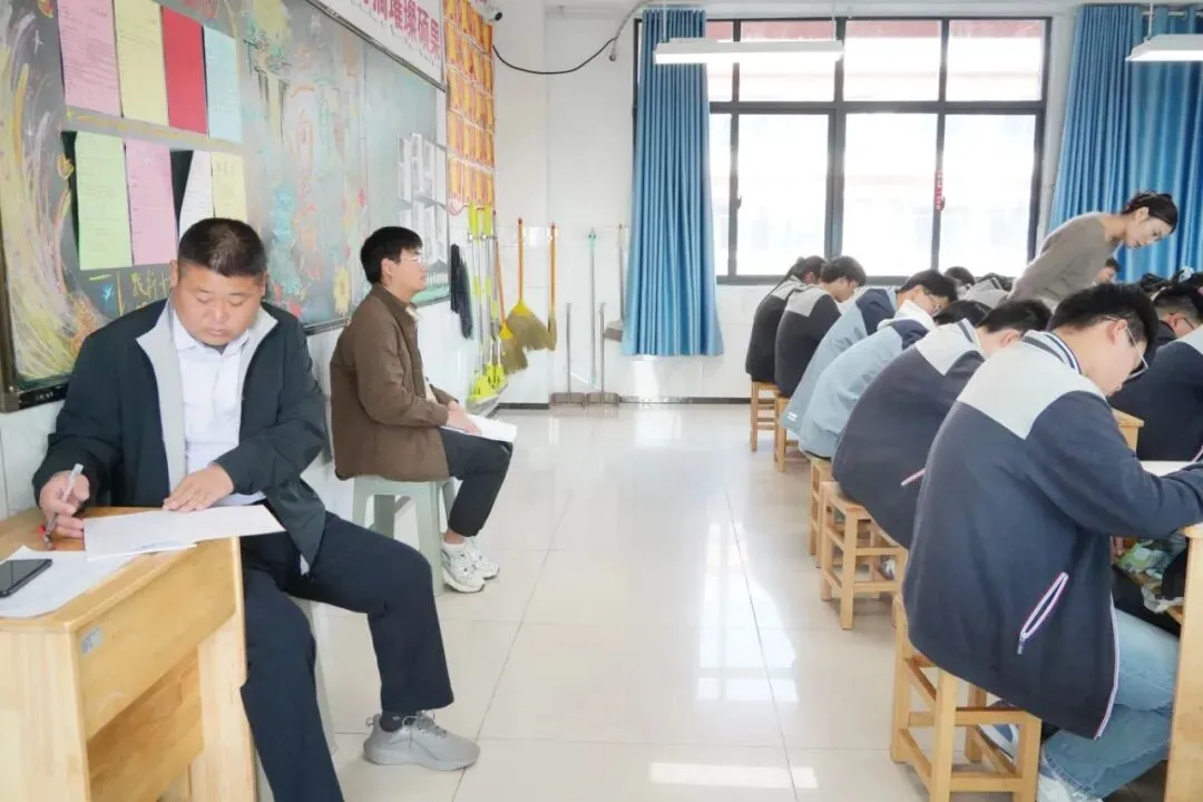专业督导促深耕 精准赋能备中考||新沂海中附校迎接九年级教育教学专项督导-第24张图片-四季读书网