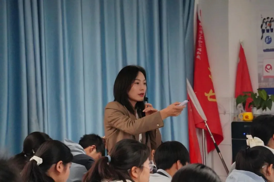 专业督导促深耕 精准赋能备中考||新沂海中附校迎接九年级教育教学专项督导-第29张图片-四季读书网