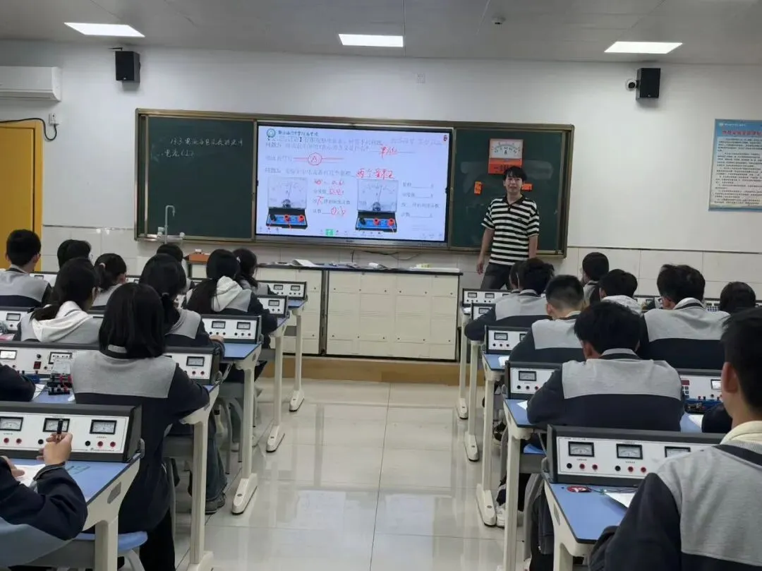 专业督导促深耕 精准赋能备中考||新沂海中附校迎接九年级教育教学专项督导-第39张图片-四季读书网