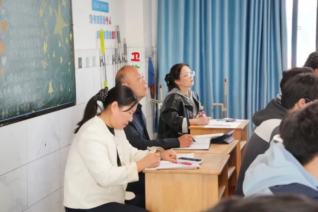 专业督导促深耕 精准赋能备中考||新沂海中附校迎接九年级教育教学专项督导-第55张图片-四季读书网
