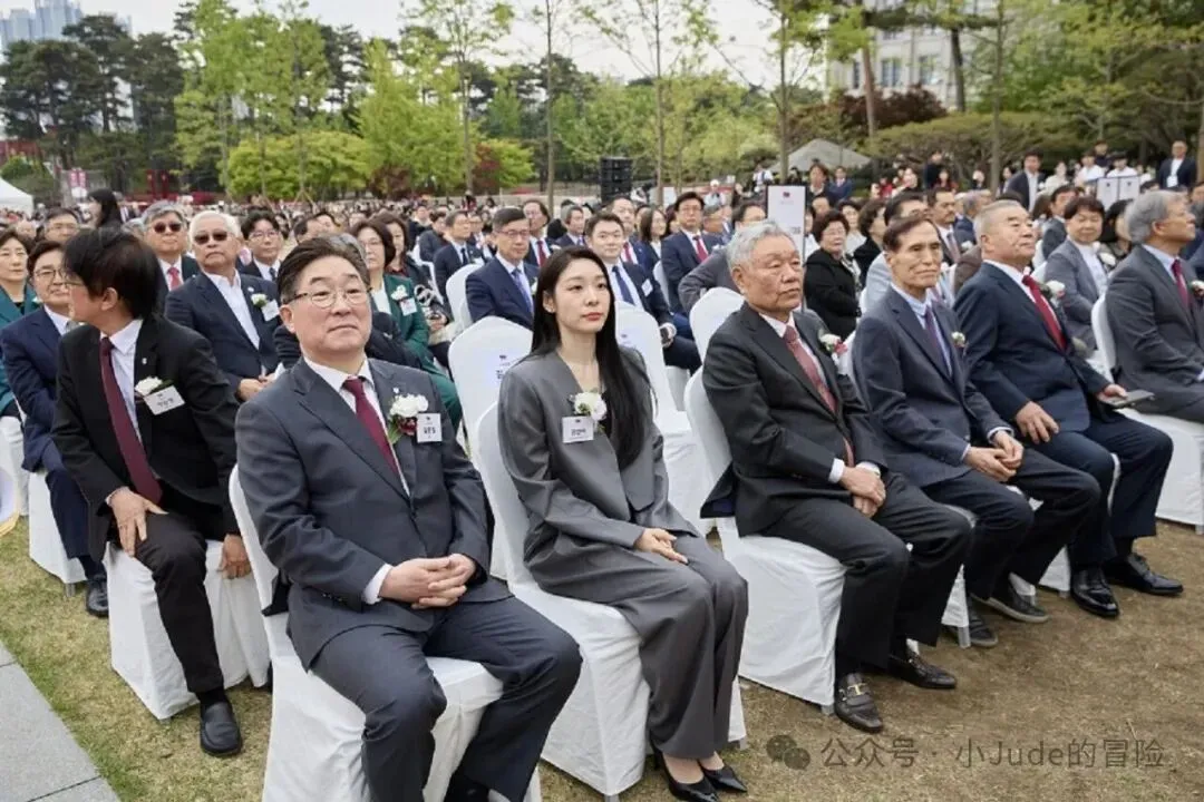 不重新高考的成年人,和想去韩国读"清北"的家庭,想的是同一件事-第4张图片-四季读书网 不重新高考的成年人,和想去韩国读"清北"的家庭,想的是同一件事-第4张图片-四季读书网