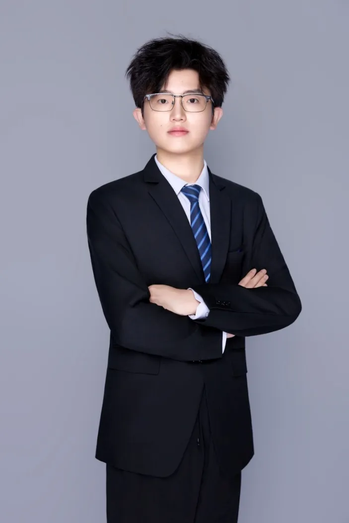 初二信息学实验P老师介绍(上)-第22张图片-四季读书网