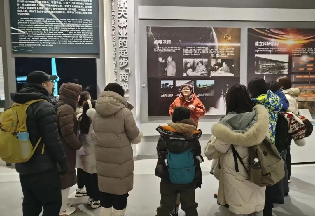 2027春节大年初二出发,带着萌娃闯尔滨,童话哈亚雪六日亲子营,包含冰雪大世界门票-第48张图片-四季读书网