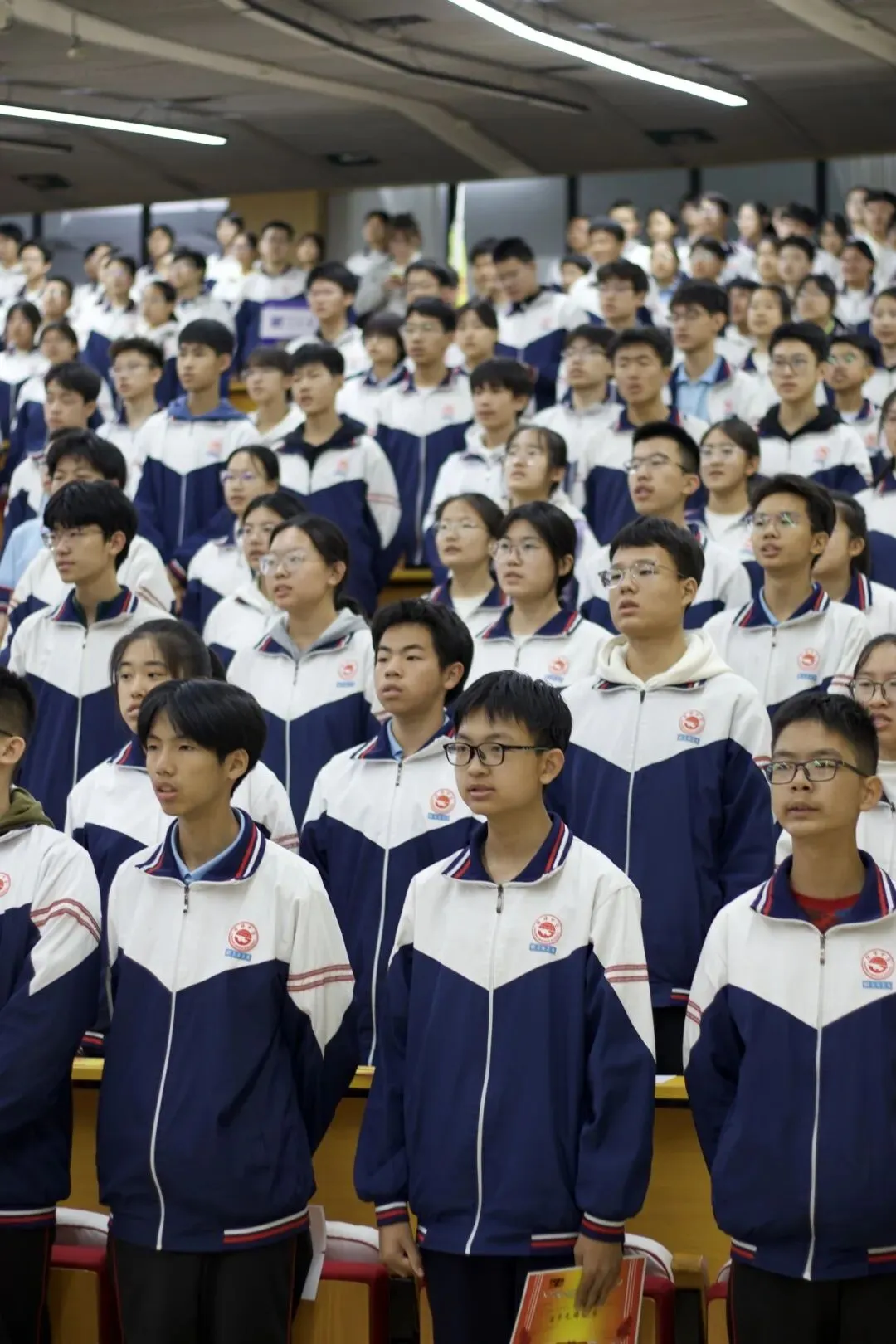 经纬中学初三年级开展学习长征精神励志大会-第8张图片-四季读书网 经纬中学初三年级开展学习长征精神励志大会-第8张图片-四季读书网