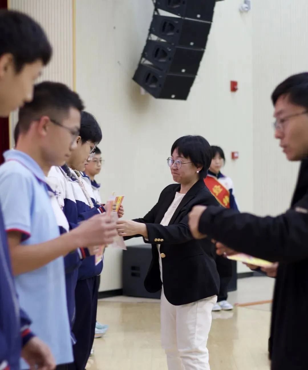 经纬中学初三年级开展学习长征精神励志大会-第10张图片-四季读书网 经纬中学初三年级开展学习长征精神励志大会-第10张图片-四季读书网