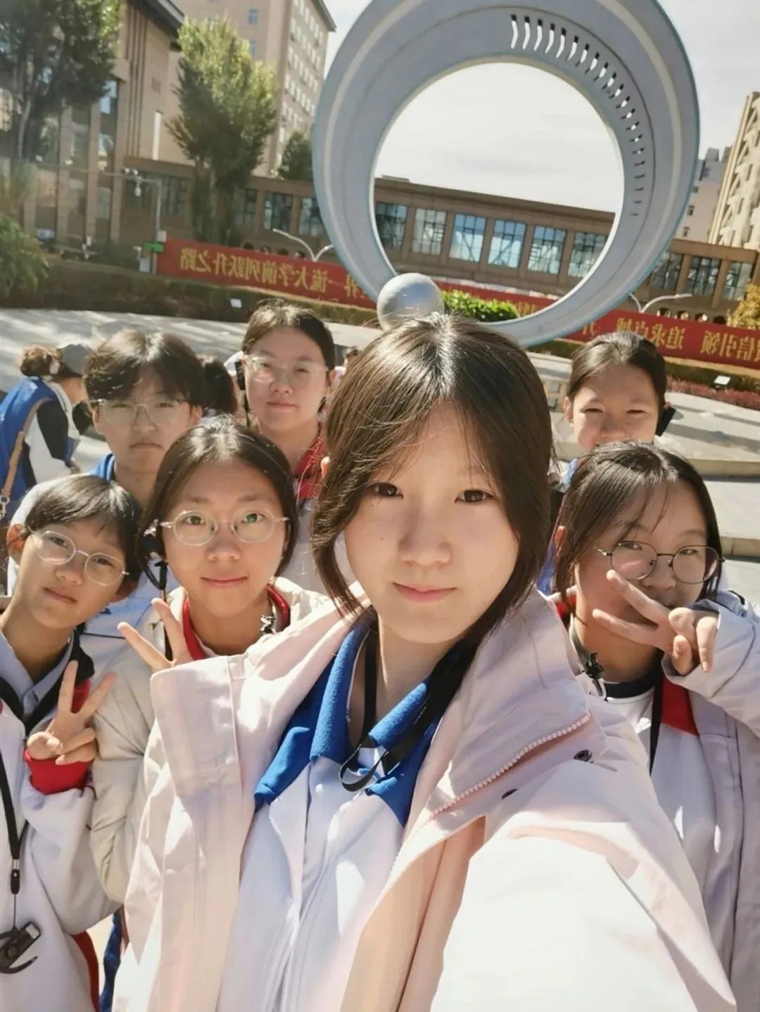 赓续长征星火 笃行青春之路——“云熠”初三哈尔滨入境励志研学纪实-第106张图片-四季读书网 赓续长征星火 笃行青春之路——“云熠”初三哈尔滨入境励志研学纪实-第106张图片-四季读书网