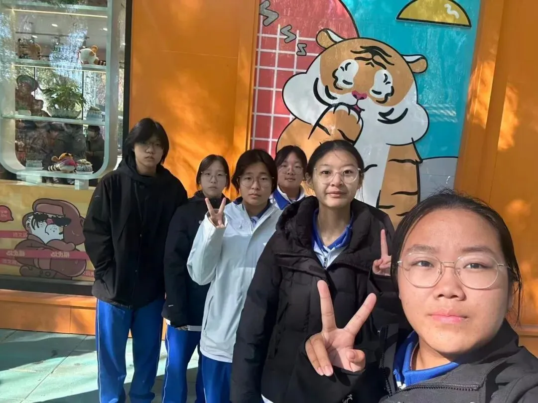 赓续长征星火 笃行青春之路——“云熠”初三哈尔滨入境励志研学纪实-第269张图片-四季读书网 赓续长征星火 笃行青春之路——“云熠”初三哈尔滨入境励志研学纪实-第269张图片-四季读书网