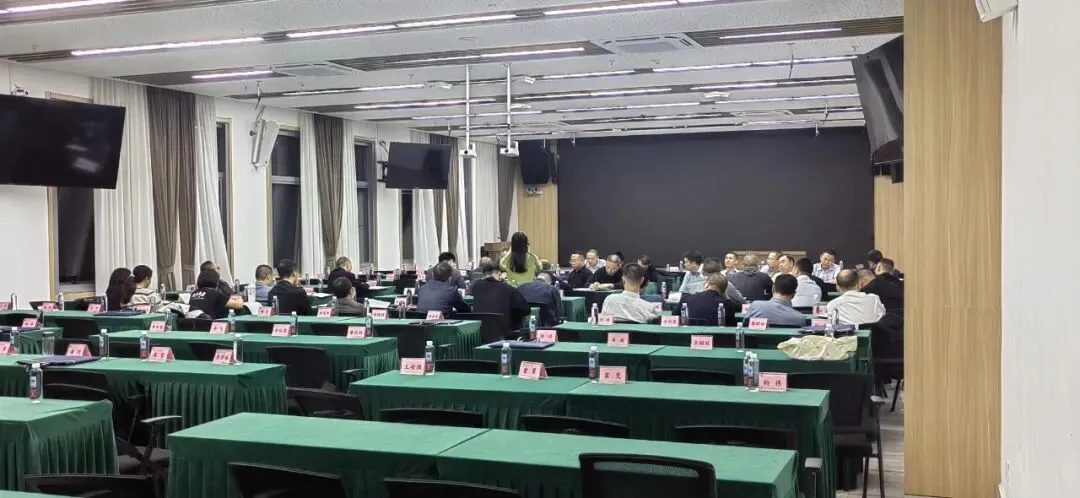 聚焦新中考改革 提升课程领导力——古蔺县中小学校长专项培训圆满结束-第8张图片-四季读书网 聚焦新中考改革 提升课程领导力——古蔺县中小学校长专项培训圆满结束-第8张图片-四季读书网