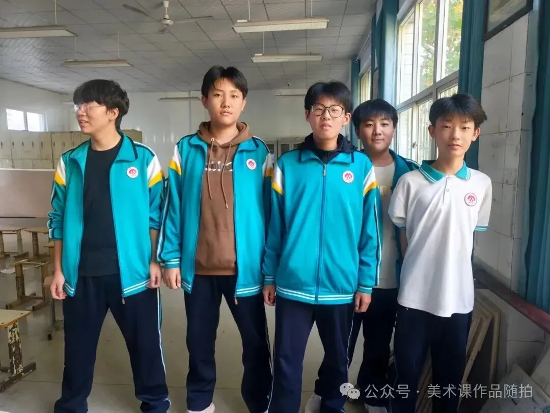 初二12班美术课堂《中国山水画——传移模写》-第43张图片-四季读书网