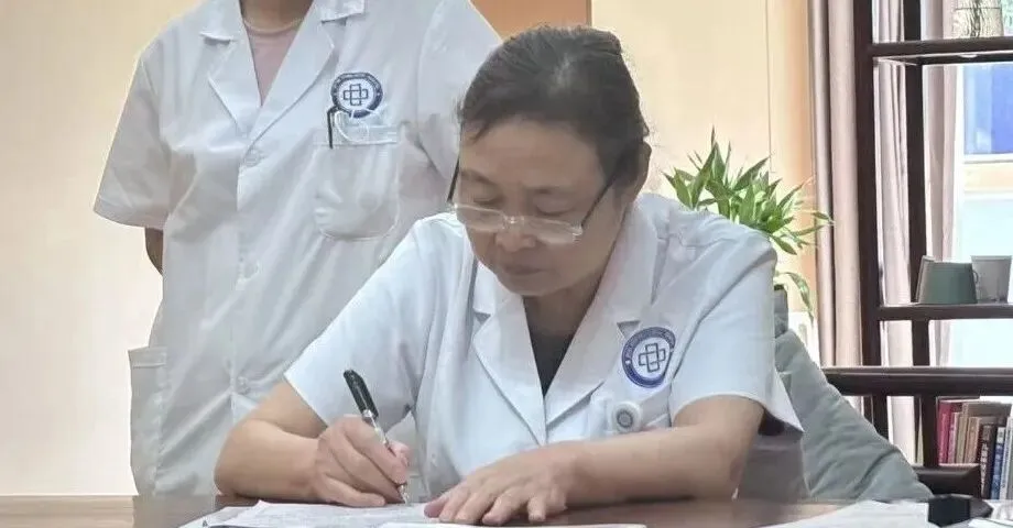初二孩子抑郁休学快一年,春季竟然治好复学了-第5张图片-四季读书网