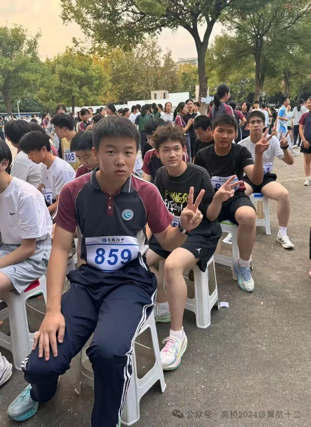 # 追风逐光,不负韶华|初三学子运动会热血瞬间!-第11张图片-四季读书网