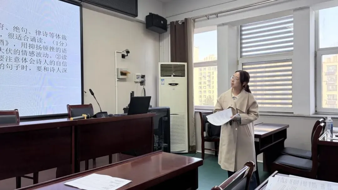 研命题之道 启素养新程——九年级语文中考模拟命题研讨活动纪实-第22张图片-四季读书网