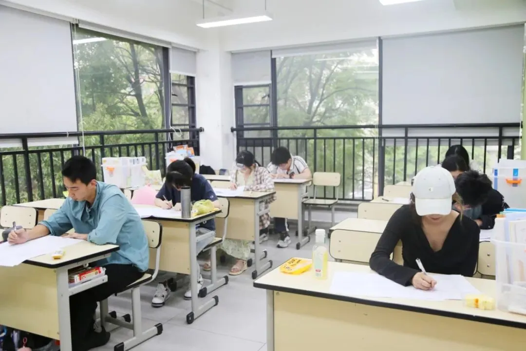 嘉祥九思2027届高考复读班正式启动,少量插班名额同步开放-第1张图片-四季读书网