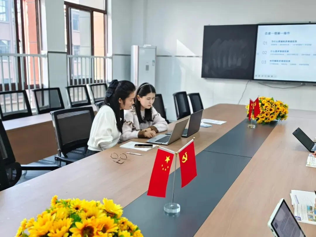 【兰凤教研】以研促教磨命题 精雕细琢备中考——蚌埠市兰凤路学校初中部英语组开展完形填空命题实操教研活动-第5张图片-四季读书网