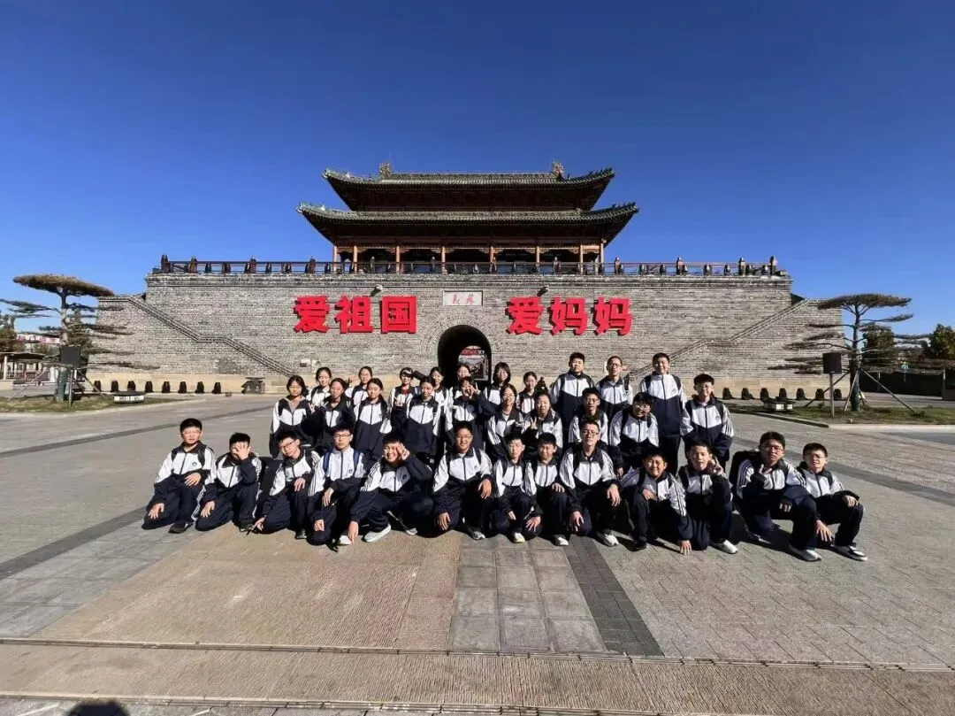 初一新生专访:在风帆,看见成长悄然发生!-第53张图片-四季读书网