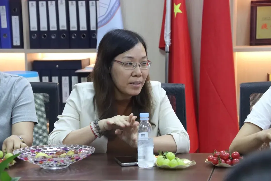 【中学部】初三家长放宽心!校长面对面座谈为家长解忧 | 家校晤谈日顺利举行-第20张图片-四季读书网 【中学部】初三家长放宽心!校长面对面座谈为家长解忧 | 家校晤谈日顺利举行-第20张图片-四季读书网