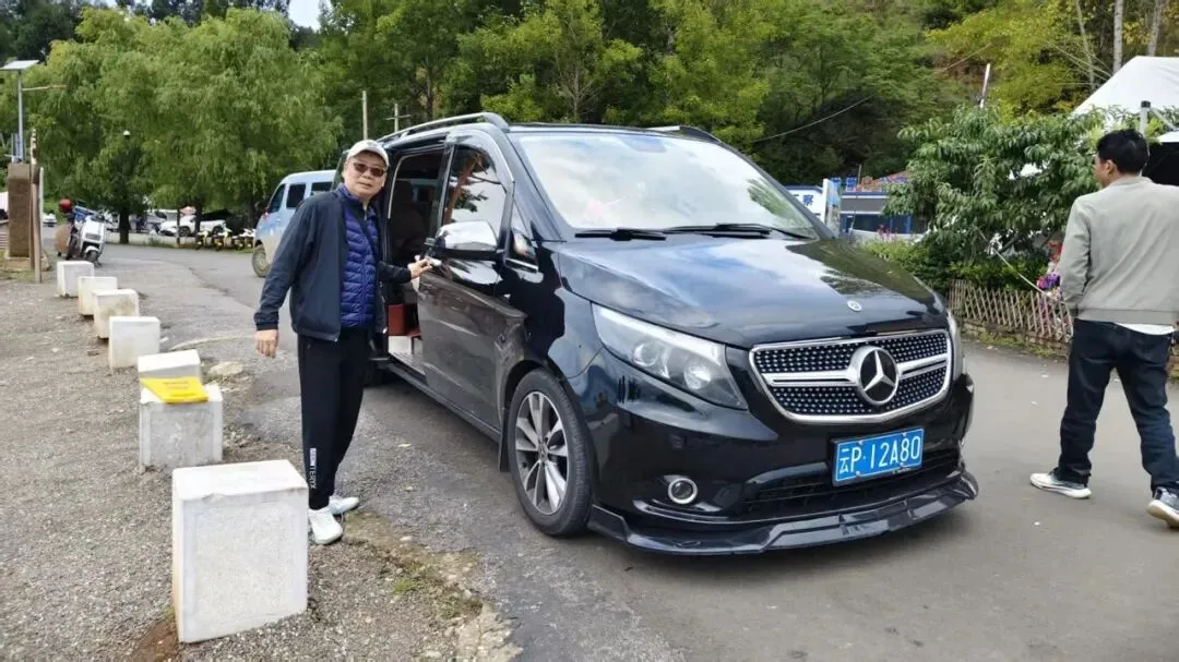 云南旅游攻略:带爸妈带娃,这3个时间点排错最折腾