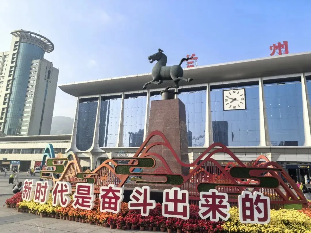 带娃旅游,我把攻略全交给 AI 做了,下雨那天它临时改了行程