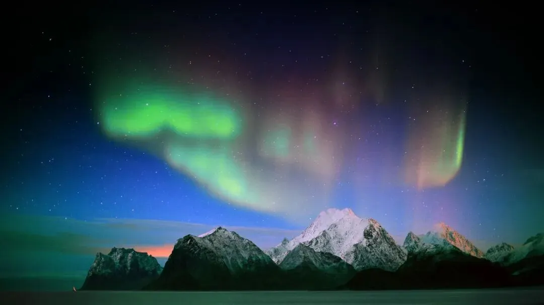 追极光必看!2026最全极光旅行攻略:六大追光圣地 + 玩法 + 出行 FAQ,看完直接出发!