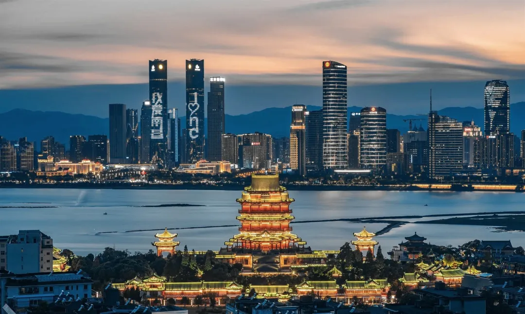 豫章滕王阁,南昌英雄城 (南昌旅游攻略)
