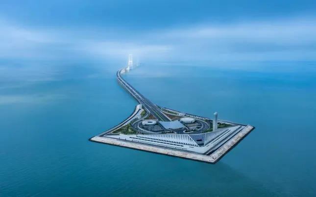 每日旅游资讯 |双节倒计时一周:深圳以＂新地标开放在即+超级工程新场景+入境客流新高＂迎战超长黄金周