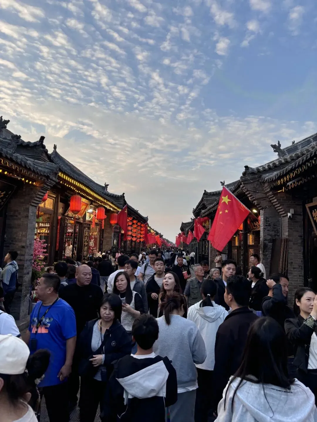 2026年国庆平遥古城旅行攻略:吃住行游购娱,7天假期一篇搞定!