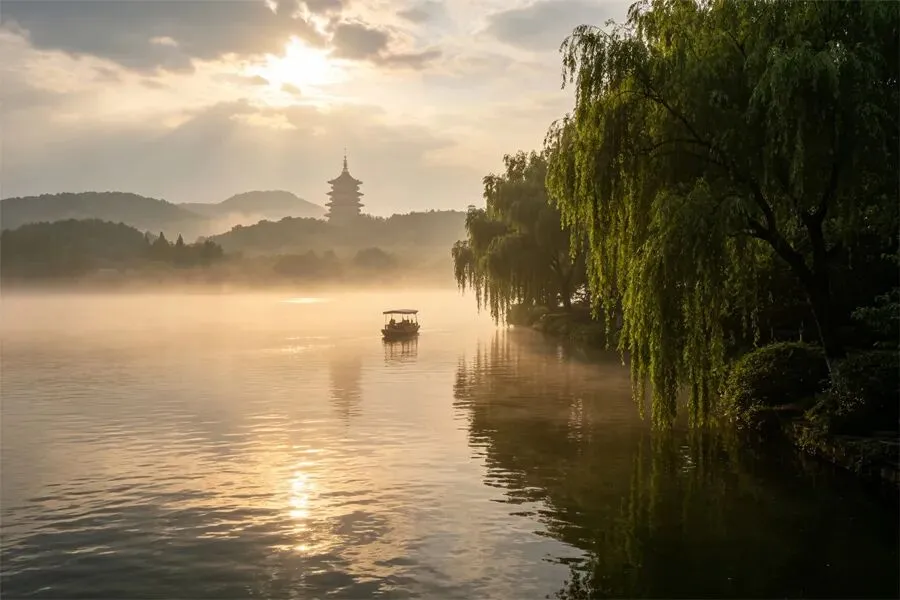 2026中秋国庆杭州旅游攻略|双节避坑省钱版