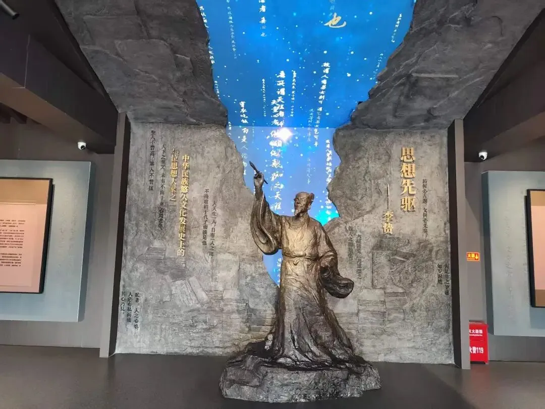 AI旅游攻略|泉州呵T淘之聚宝街 · 青龙巷 · 古城南线