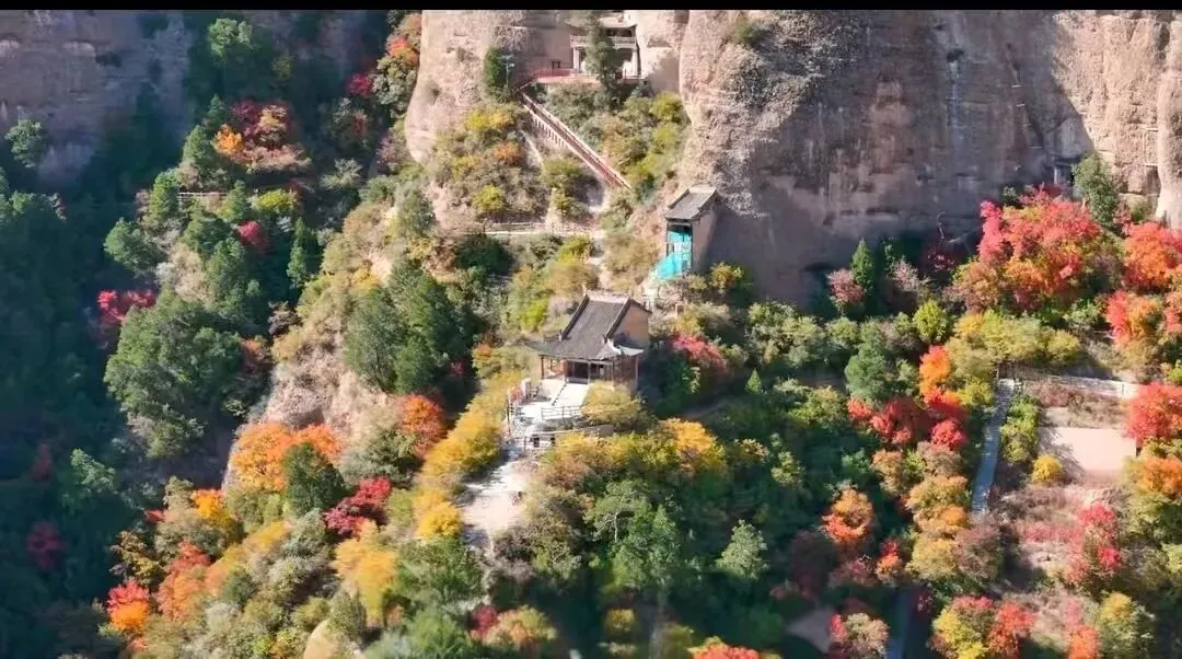 双节出游首选!奔赴木梯石窟文化旅游区,这5大理由让你心动