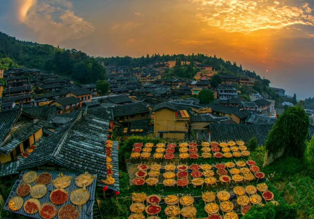 中秋国庆反向旅游攻略|避开人海,用镜头收藏最美秋天!