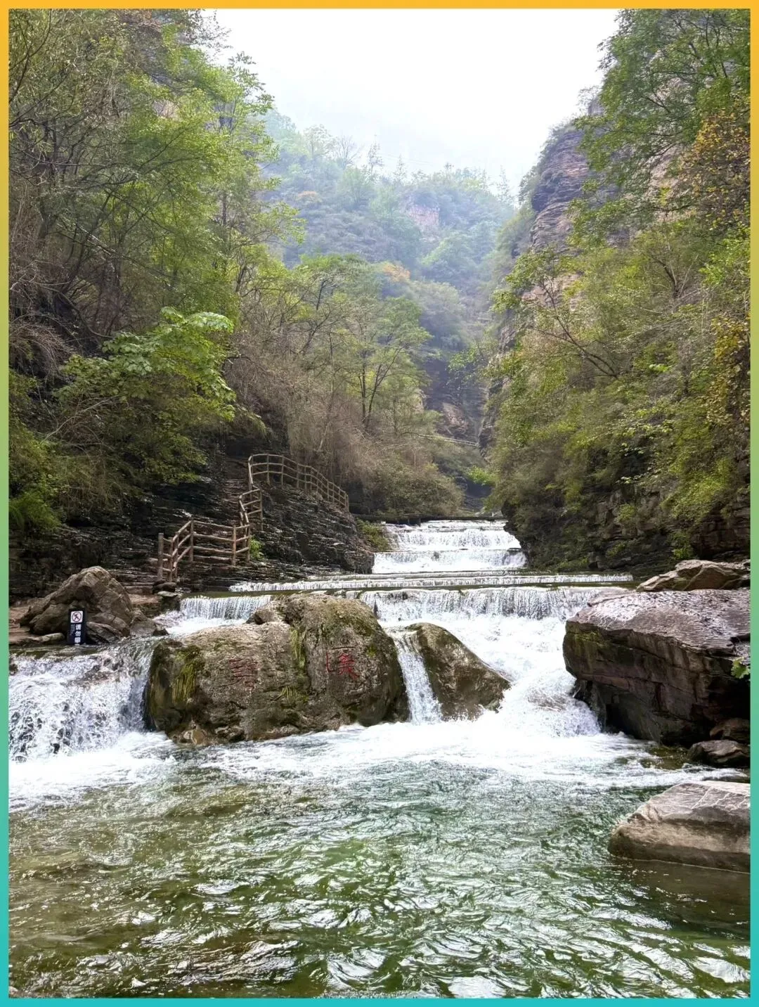 自驾游必推!10月川渝自驾游福利大放送,百公里免费景点看遍雪山溶洞!