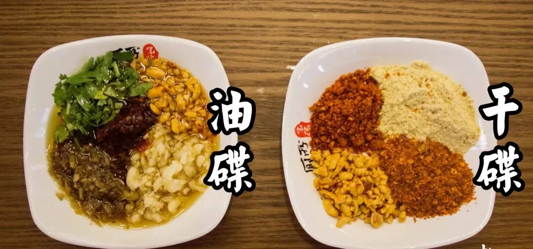 在成都,来旅游吃火锅一定要甄别,排队狠的不一定好吃
