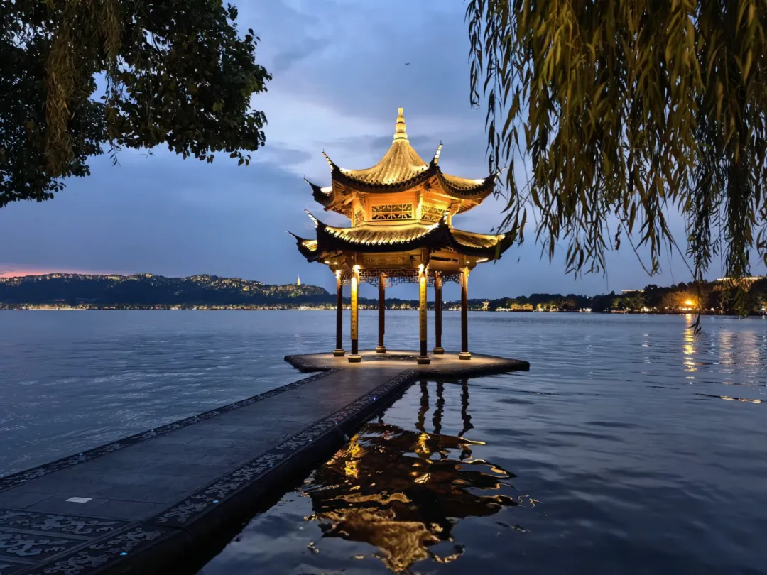 总要来趟杭州吧,游玩攻略丨旅行真正贵的不是门票,是时间