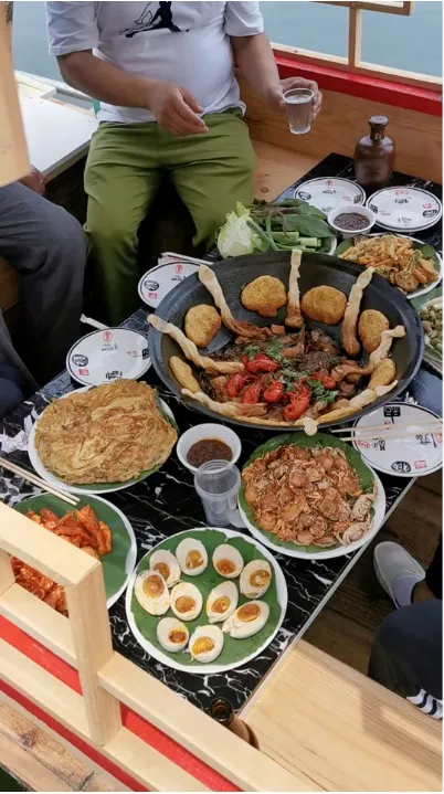 说说白洋淀的旅游项目—船餐