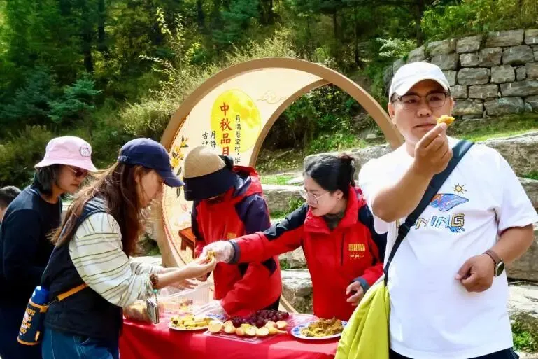 芦芽山旅游度假区“双节”系列活动火热启幕