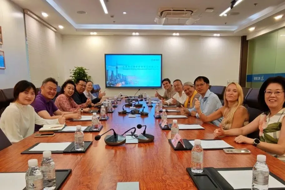 你好!中国∣西班牙旅游行业代表参加上海旅游节并赴浙江踩线