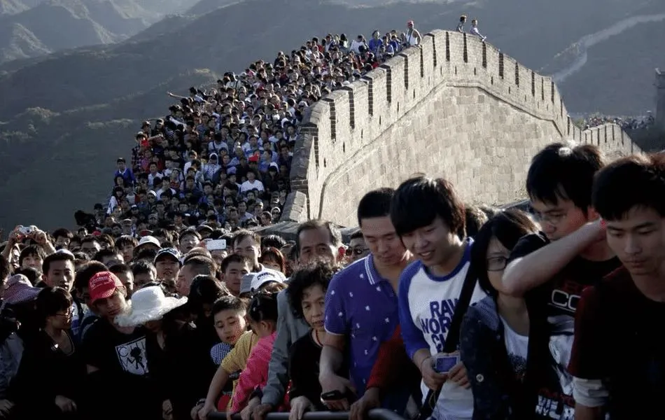 扎堆旅游的坑有多深?今年国庆,我拒接当韭菜!