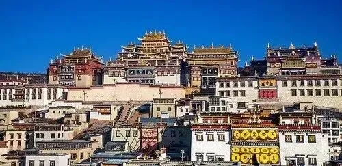 广州自驾云南 7 天|香格里拉 + 丽江 + 大理,雪山、圣湖、古城一路看够