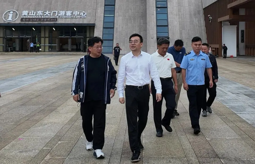 张旭督导调研国庆假期旅游和安全生产工作