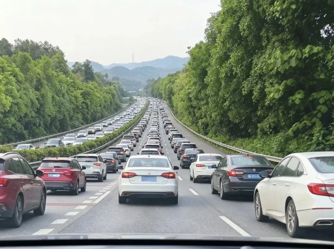 越来越多普通人放弃旅游:出门根本不是度假,是“逃难”