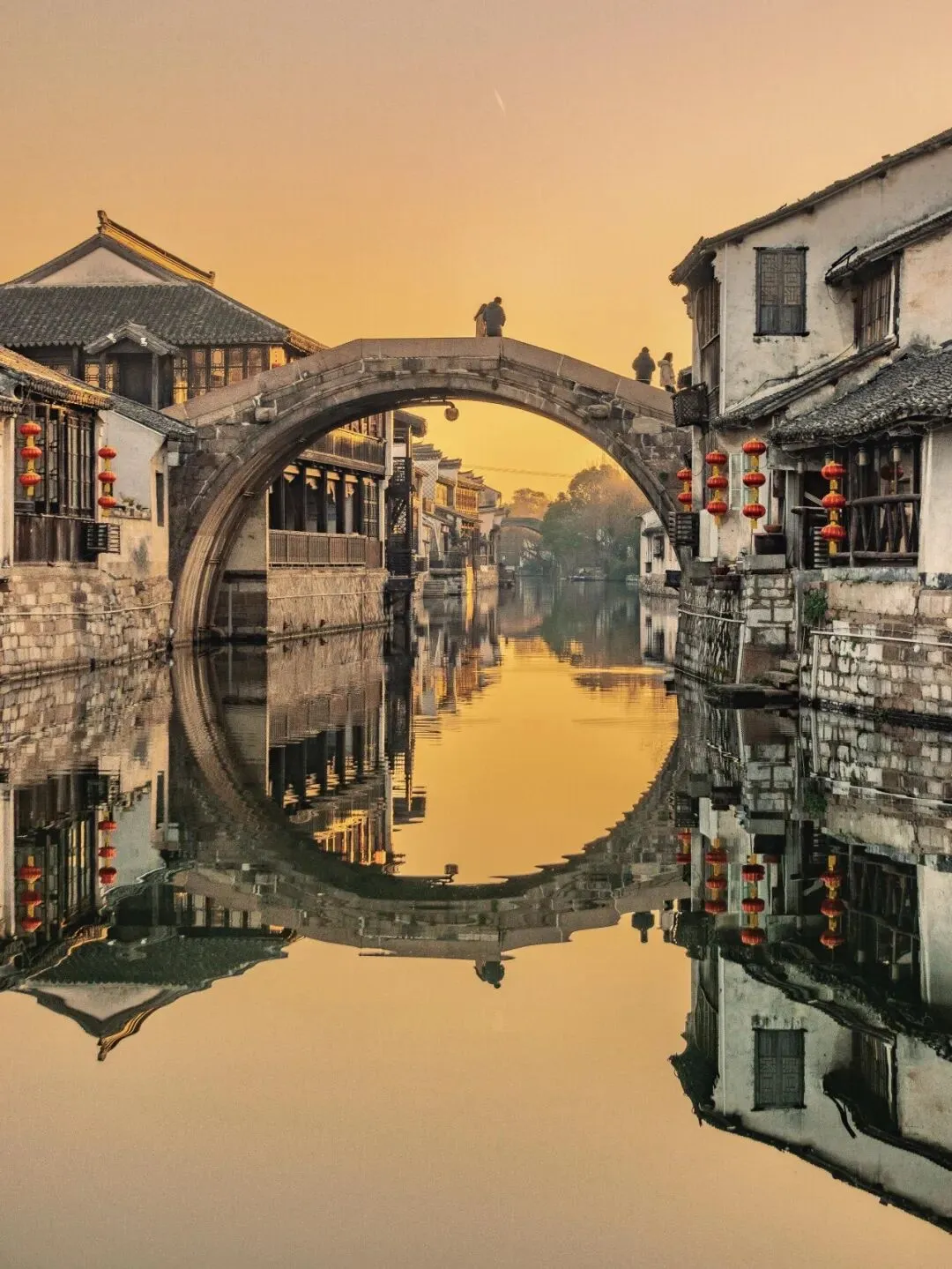 “旅游时,朋友圈就这样发,低调又有品味”