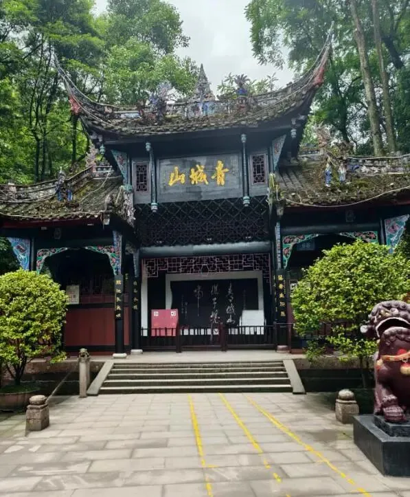 四川旅游攻略最佳线路