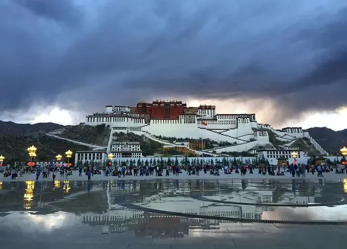 那些年觉得去西部旅游是玩命,现在好像谁都能去了