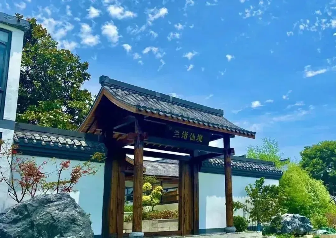 旅游是人对自然和人文的乡愁